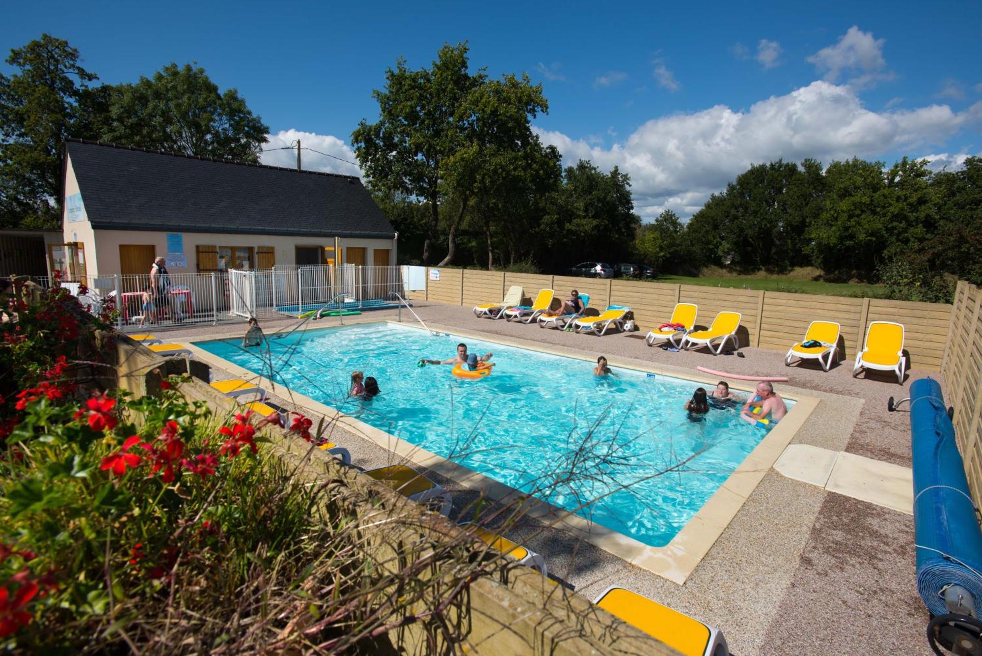 Camping De Brouel Ambon Zewnętrze zdjęcie